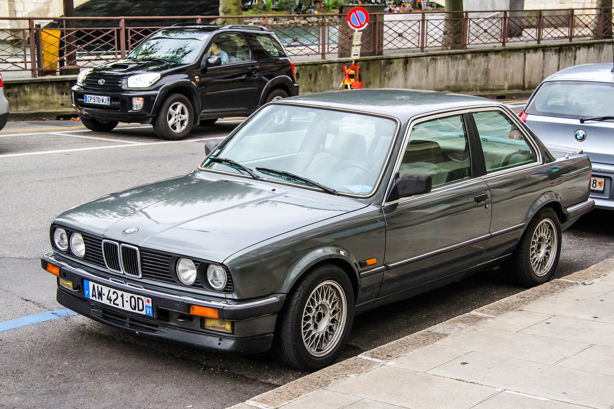 BMW E30 3-series